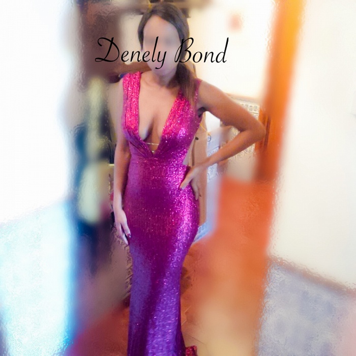 Denely Bond