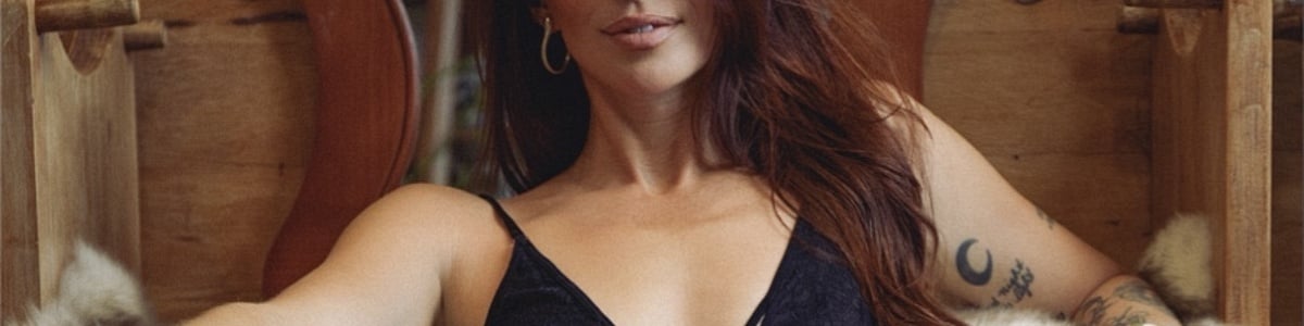 Cera Escort