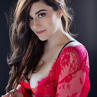 Phoebe Blossom’s Avatar