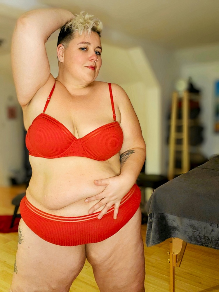 Lush Lynn
