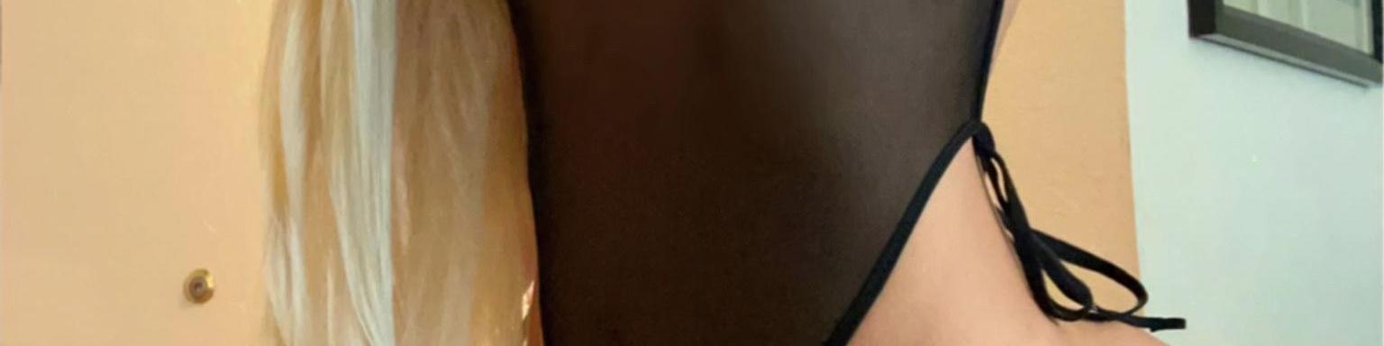 MeetXCatalina’s Cover Photo