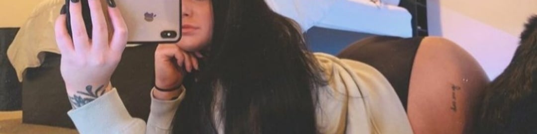 Makeout Megan’s Cover Photo