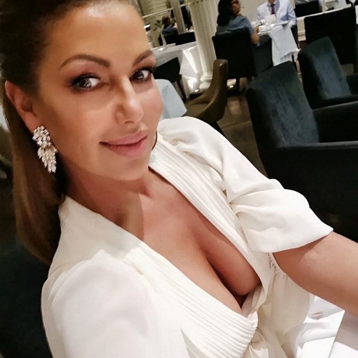 Miss Ava Green