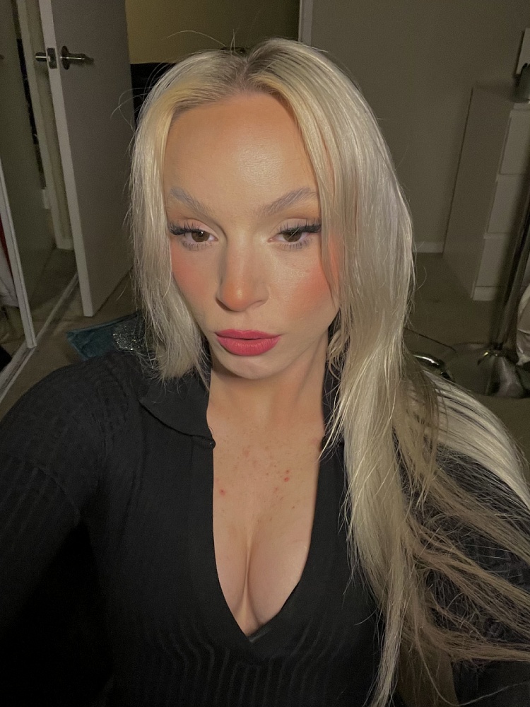 Carly