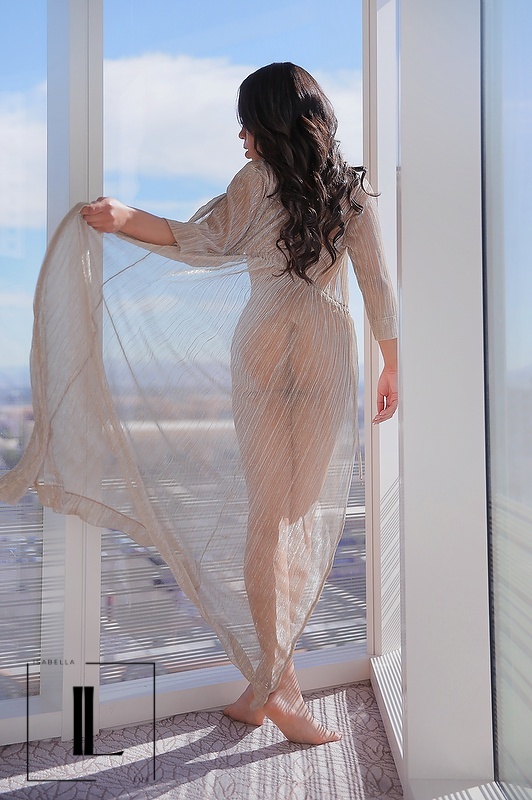 Isabella Lux
