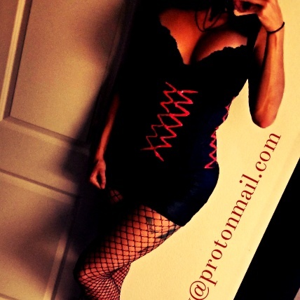 Layla Luv