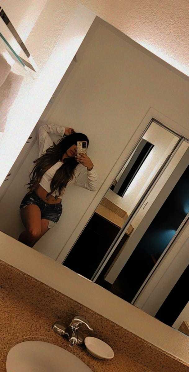 Mia