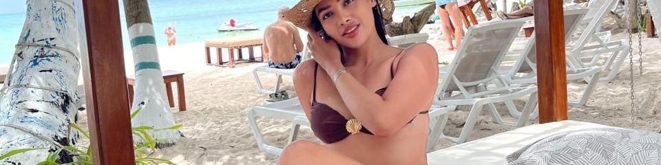 Isla Rosa’s Cover Photo