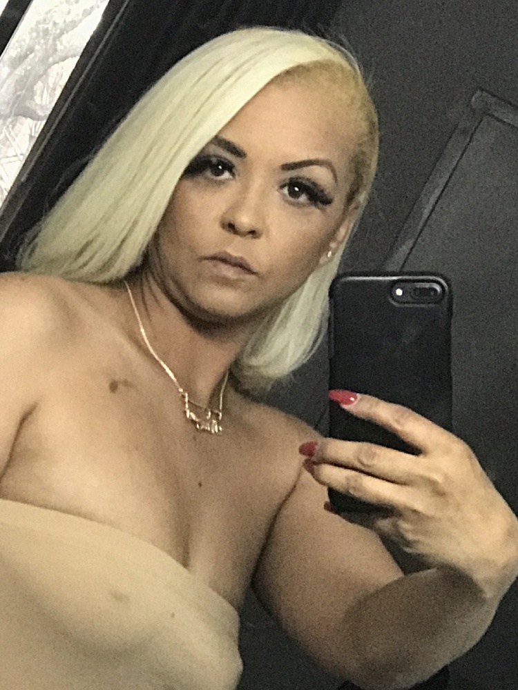 Lovely Lauren