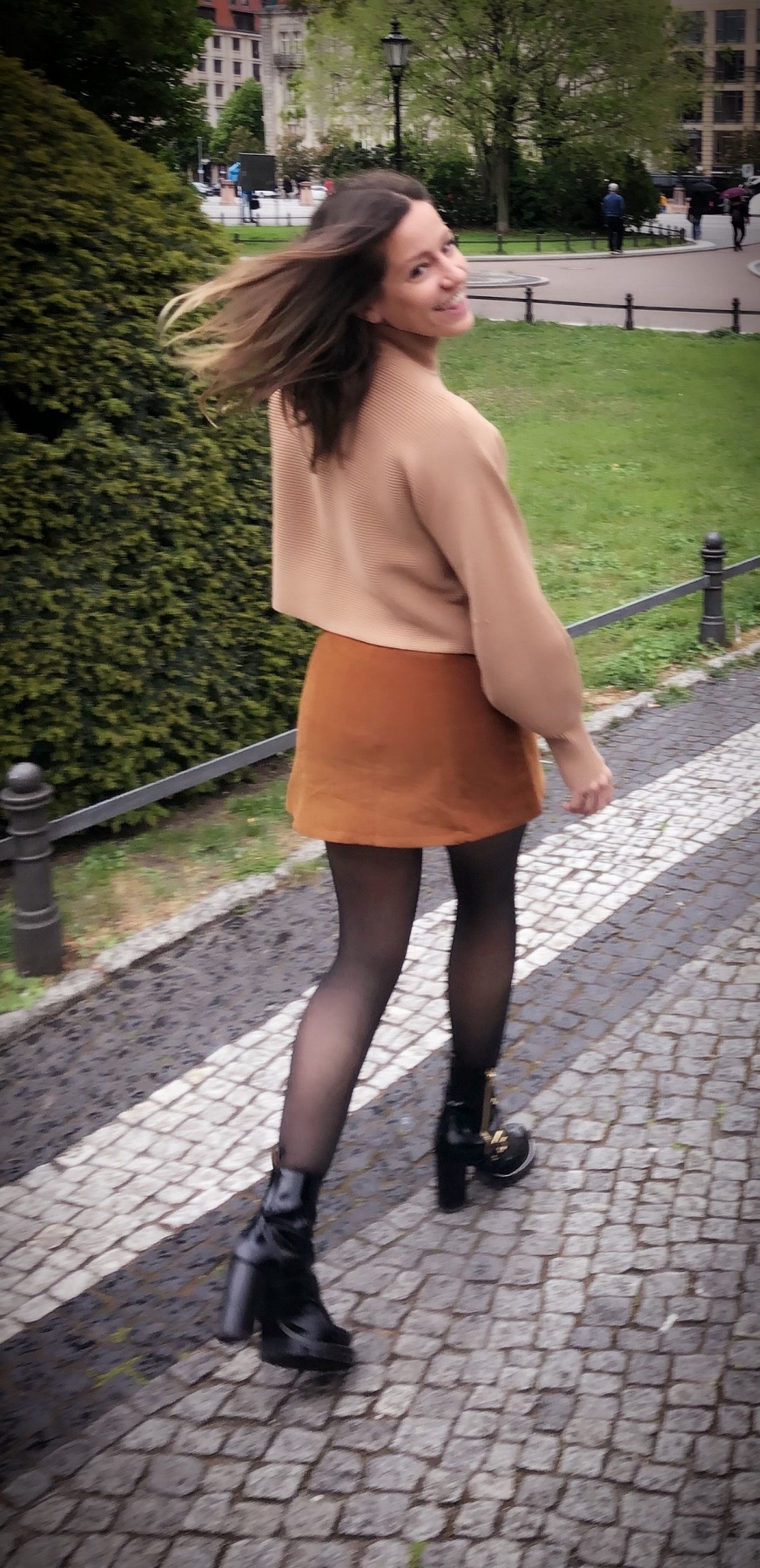 Sofia Miles