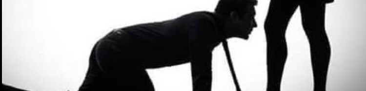 Goddess Rayvn The Kween of Kings Escort
