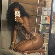 Ebonycoco563