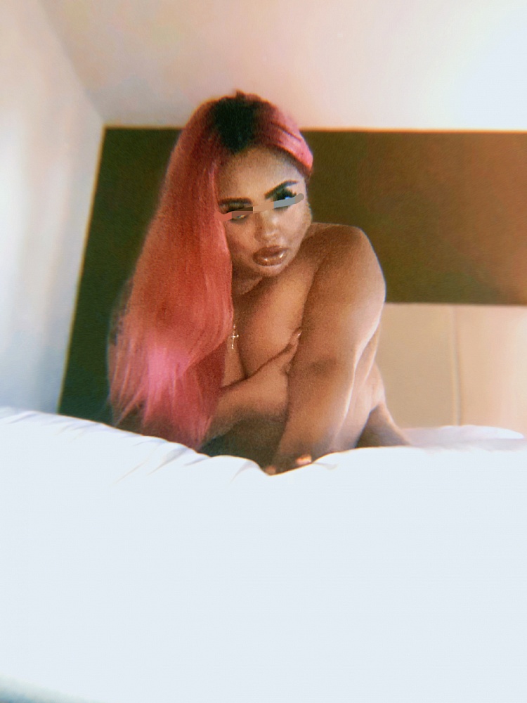 LusciousAlexa