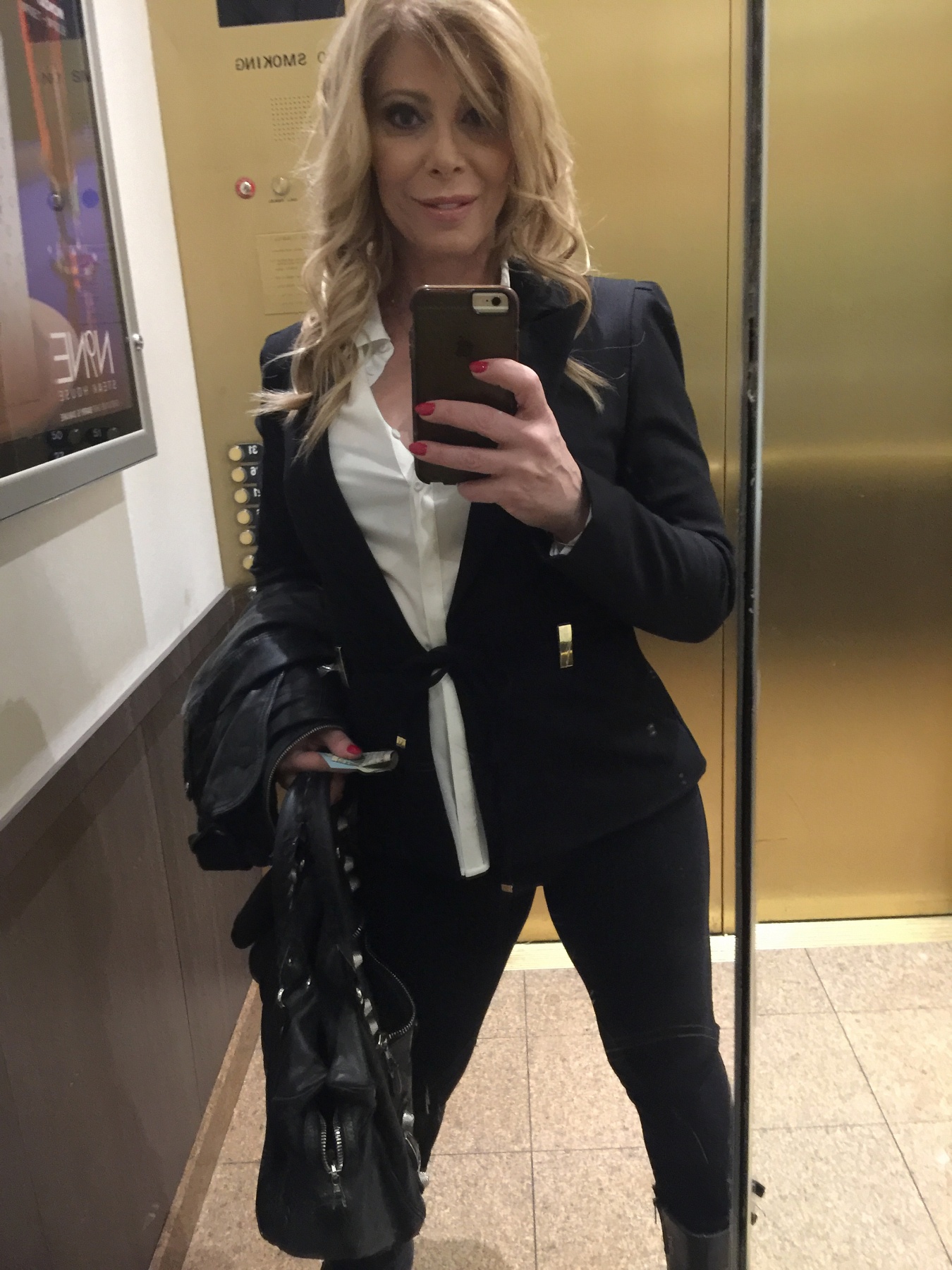 Jasmine Jewels - Green-Eyed Tvts Escort In Chicago  Slixa