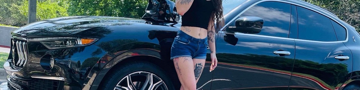 FoxxyGrace’s Cover Photo
