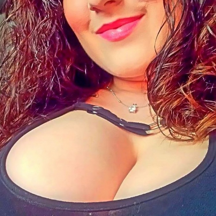 Domina Vivien Claire