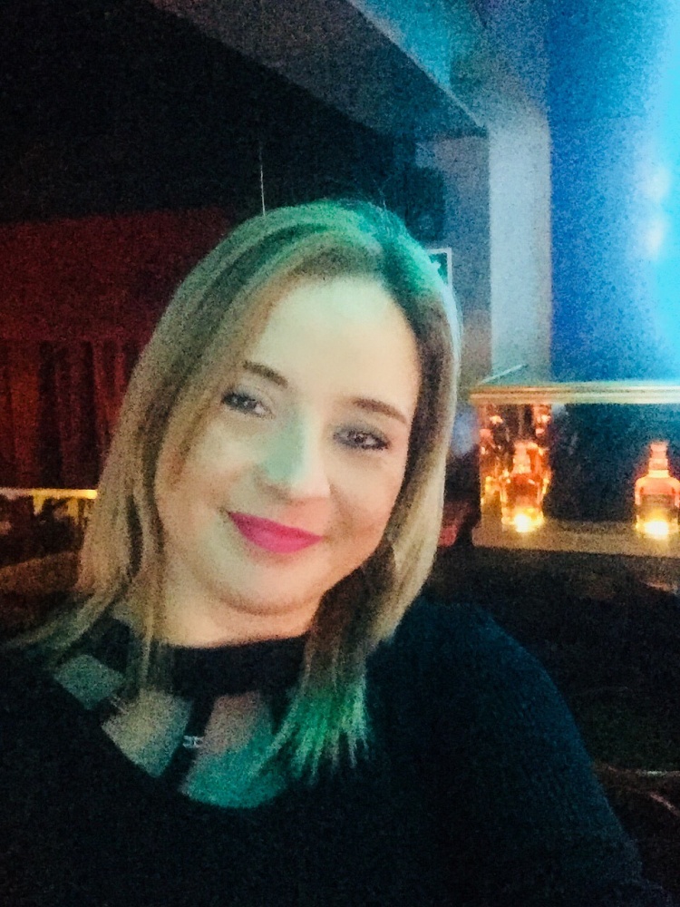 MATURE Gabriela Luna. COLOMBIANA