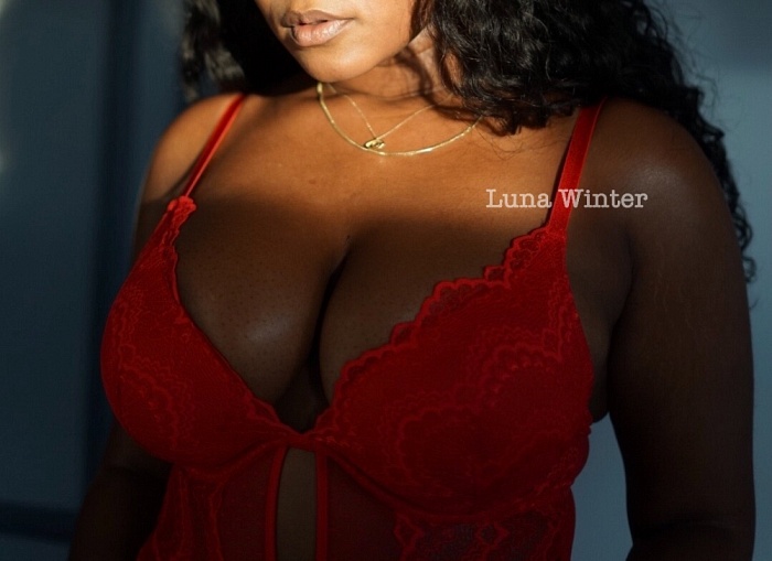 Luna Winter