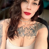 Haylee Lux
