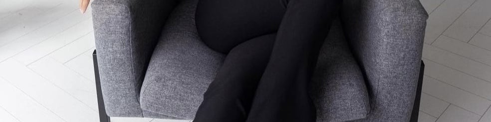 Ariana Levois’s Cover Photo