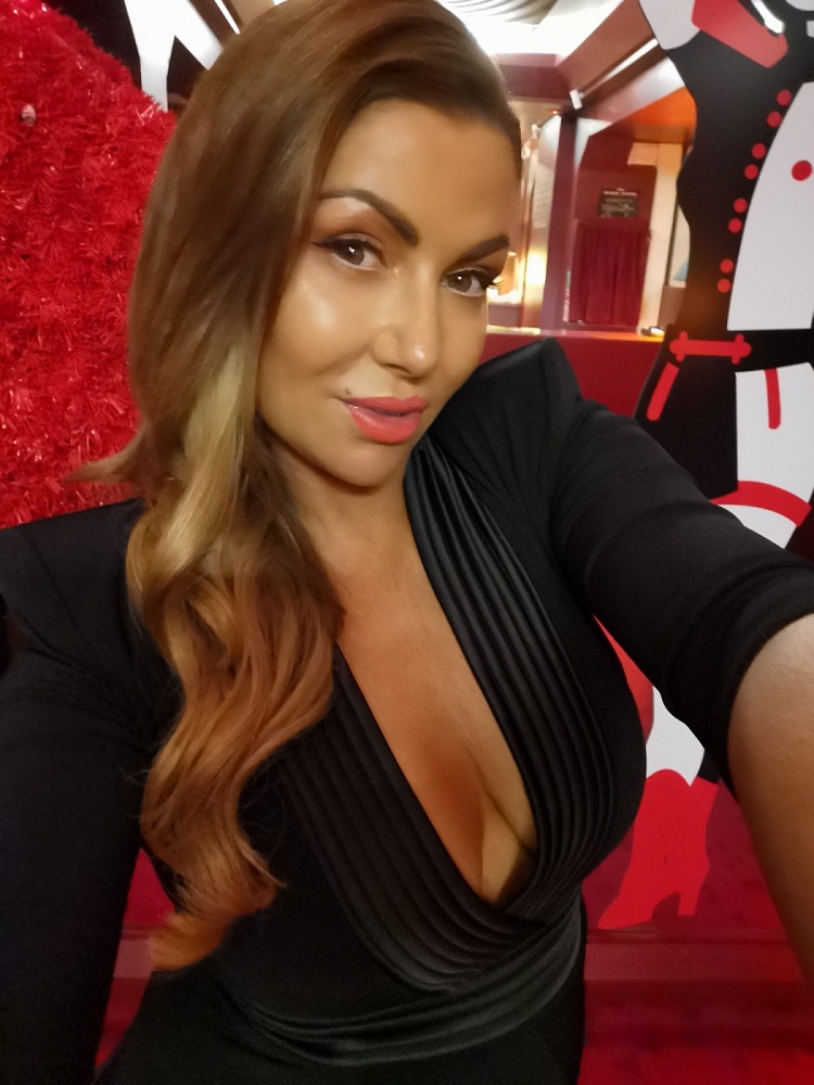 Miss Ava Green