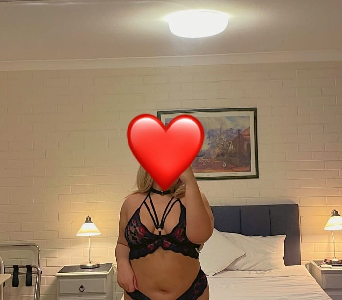 Big booty harmony