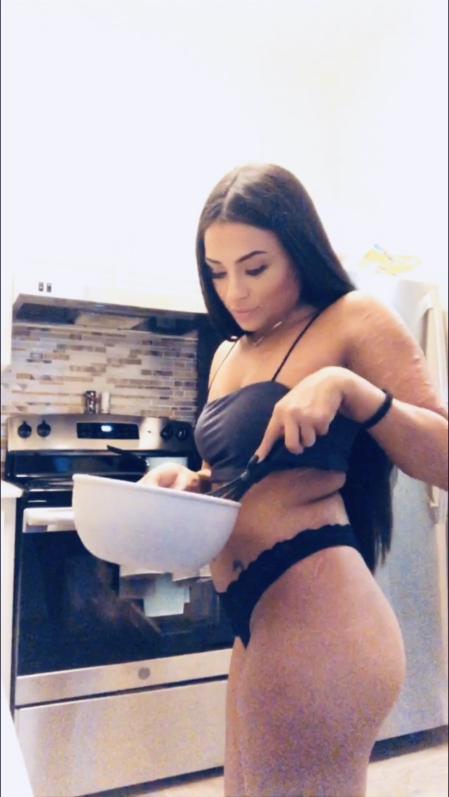 Sasha Valentina
