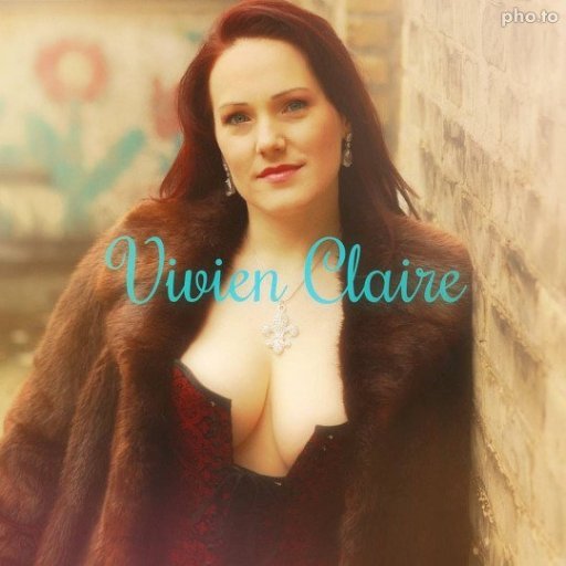 Domina Vivien Claire