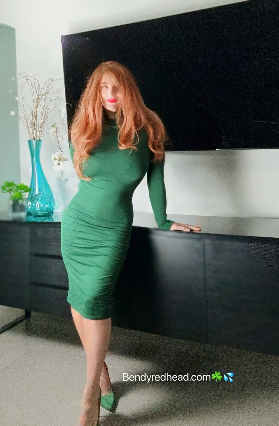 BendyRedhead
