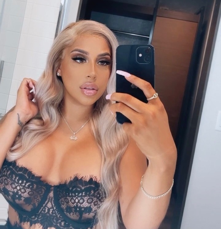 Lola Banks