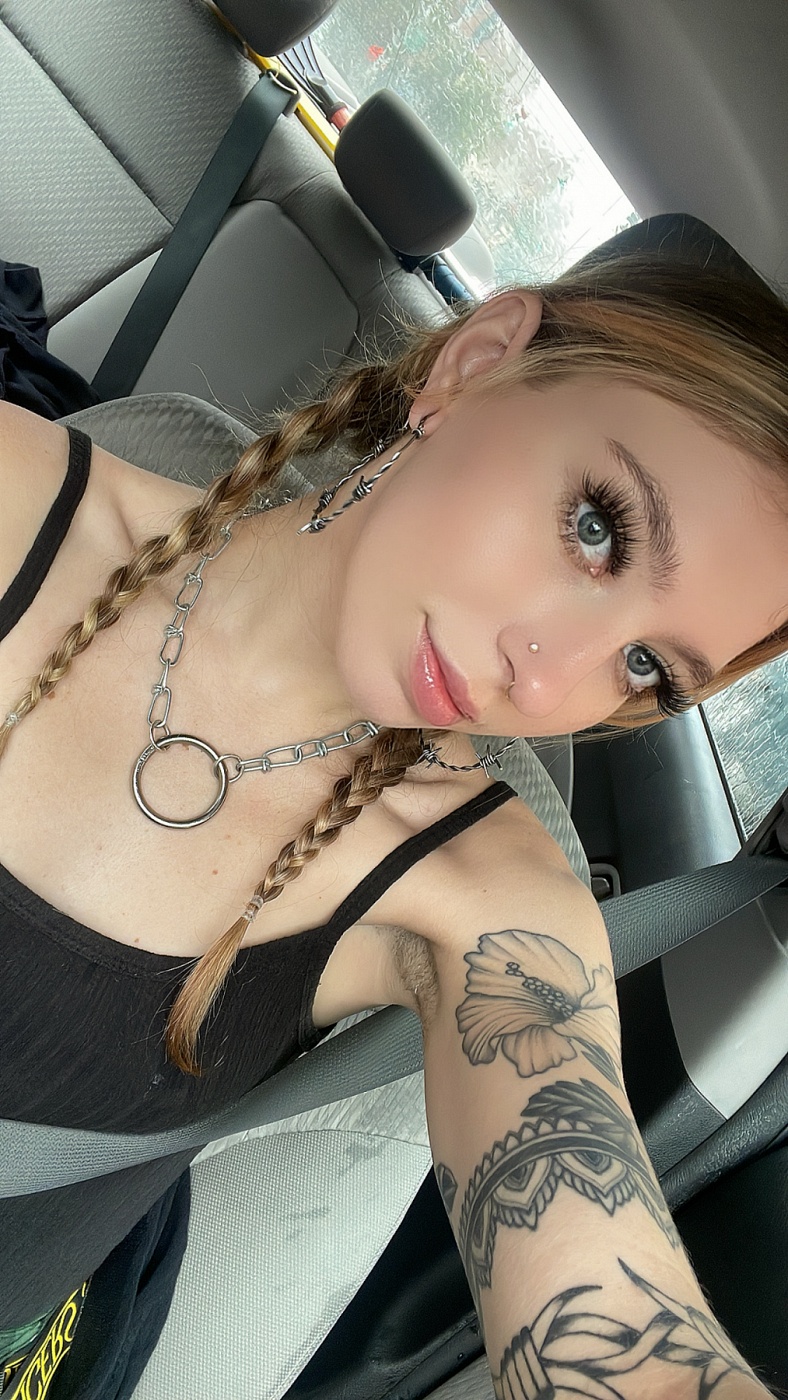 Chloe Faye