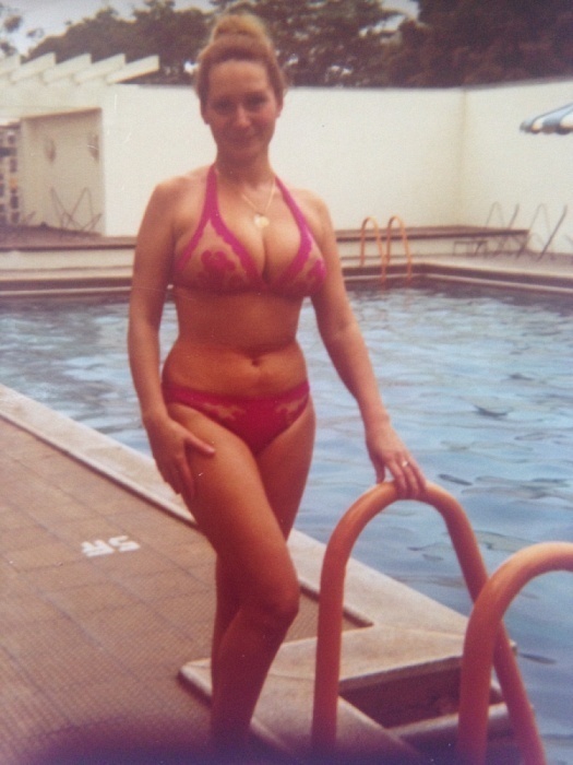 Busty Greta