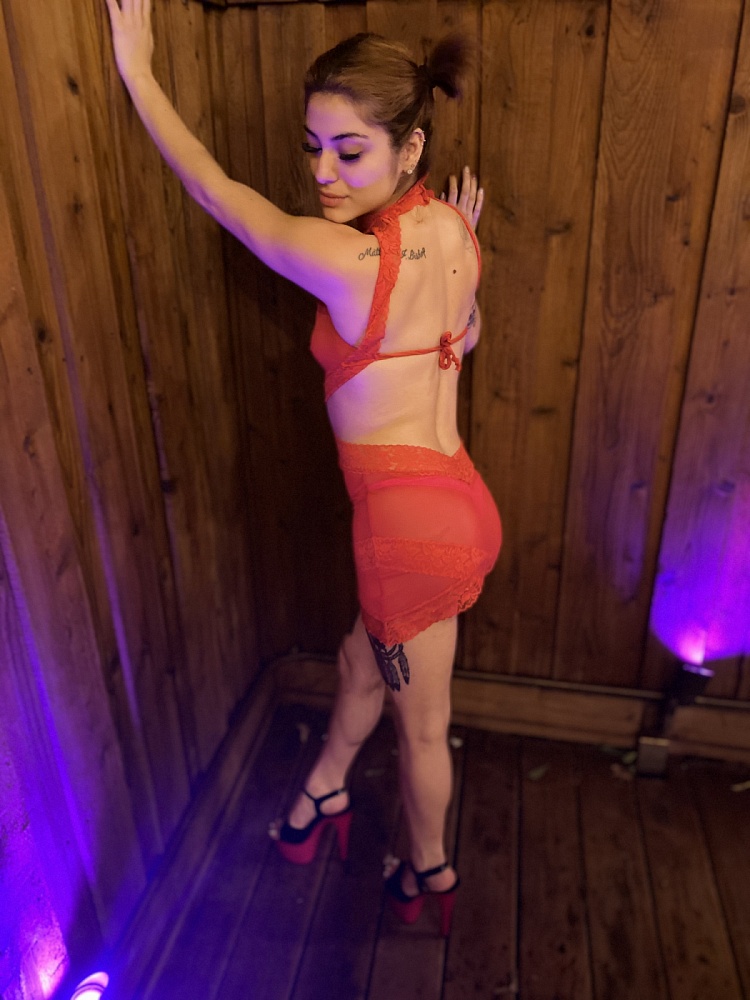 Tessa OutCall OnLy