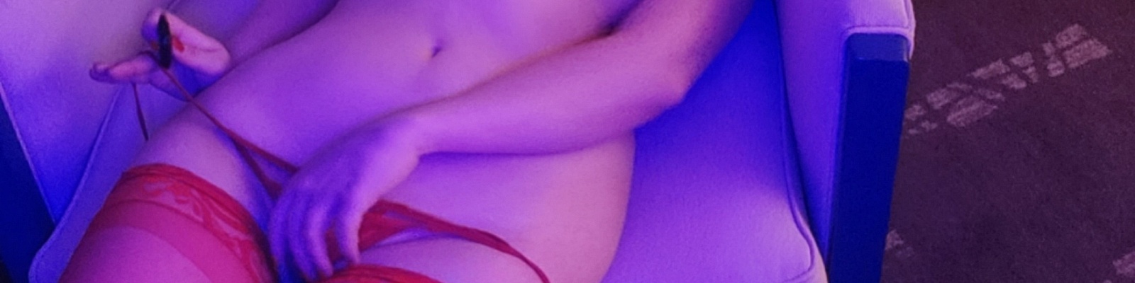 Honey’s Cover Photo