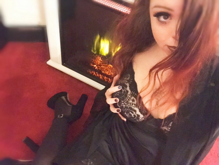 Veronica Violet