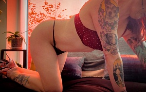 Escort Ellenae Mason