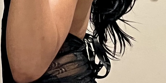 Ms Cattleya’s Cover Photo