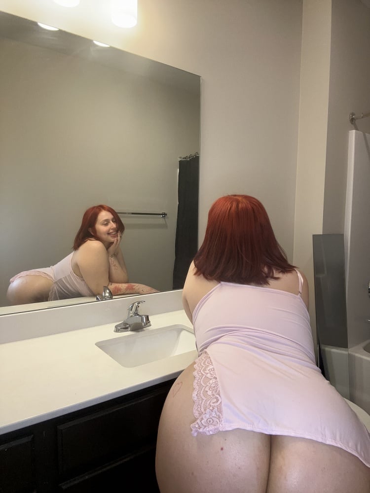 Neighbor Lina