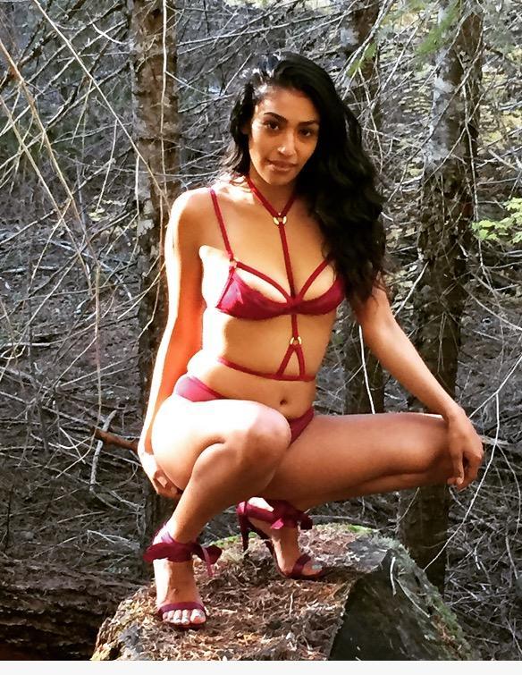 Ms Alina Love