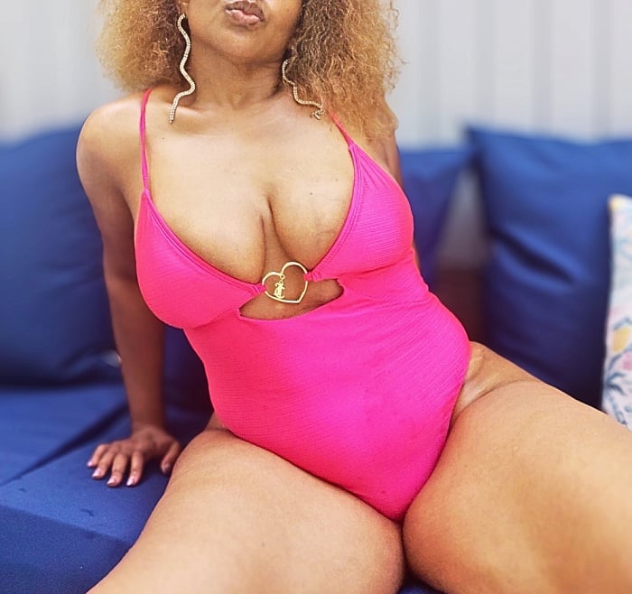 Alina Cruz