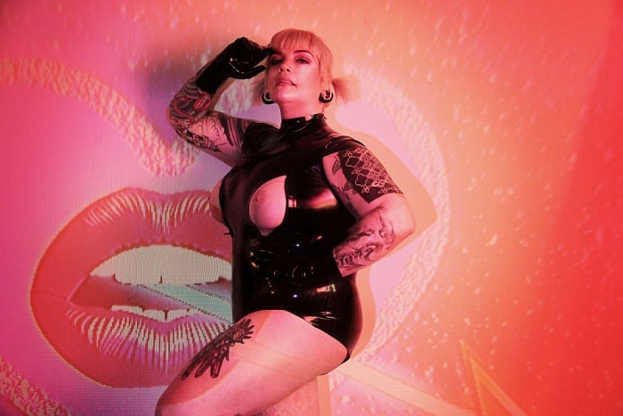 Miss Erin Black