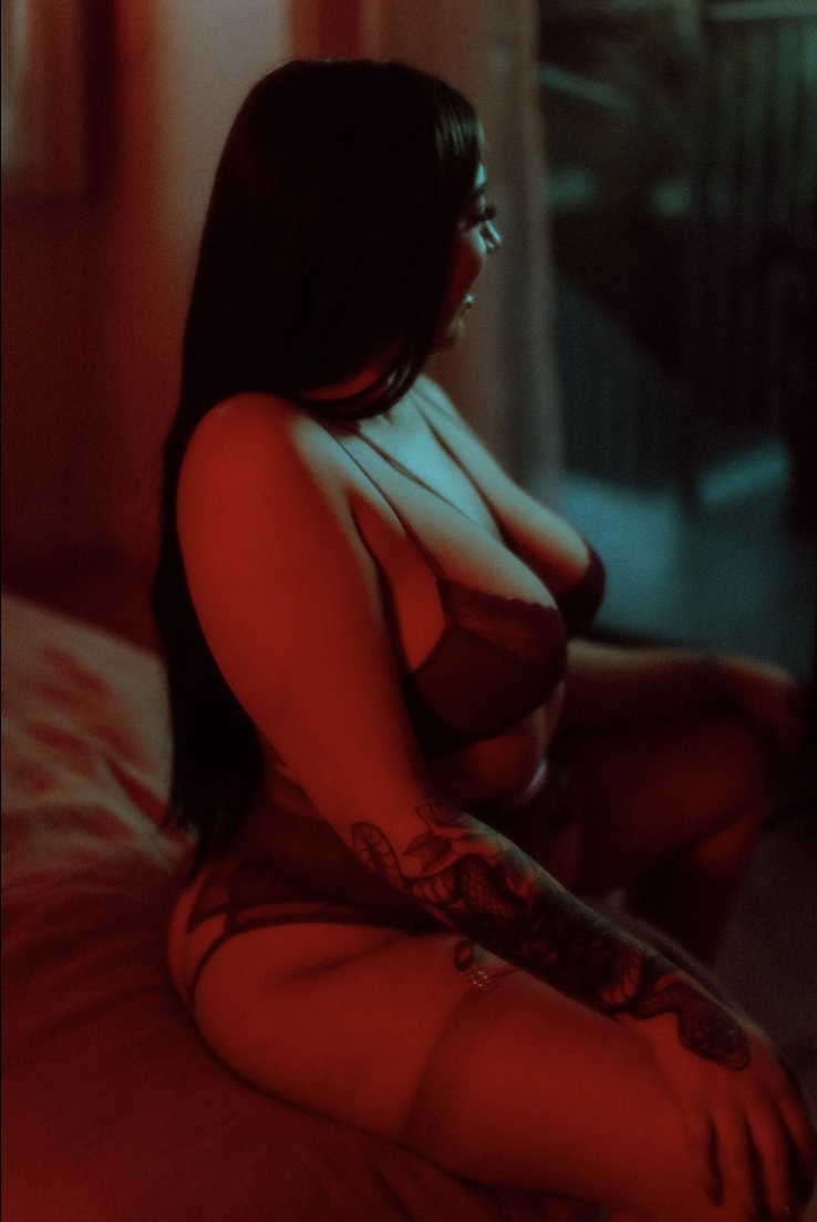 Nicki Esperanza