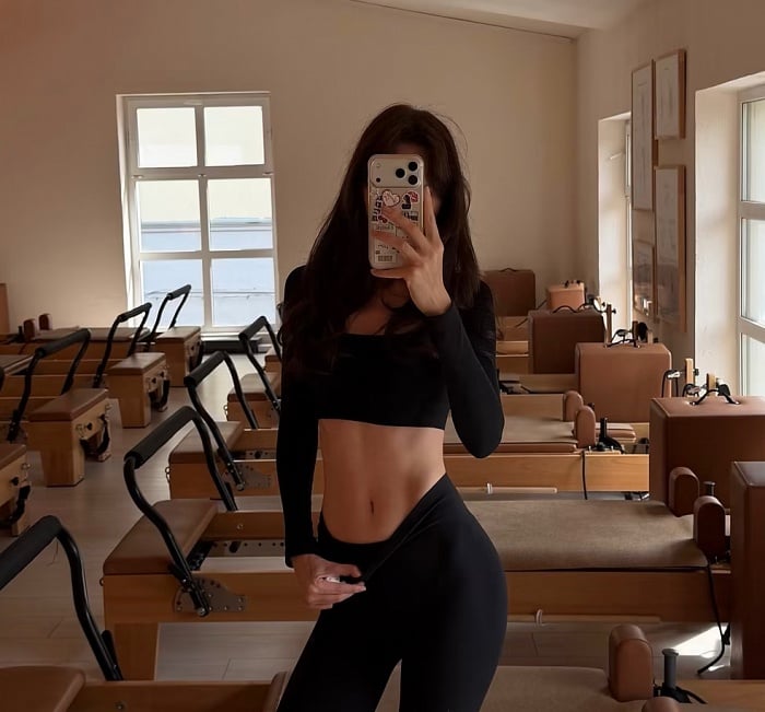 Serena Rose