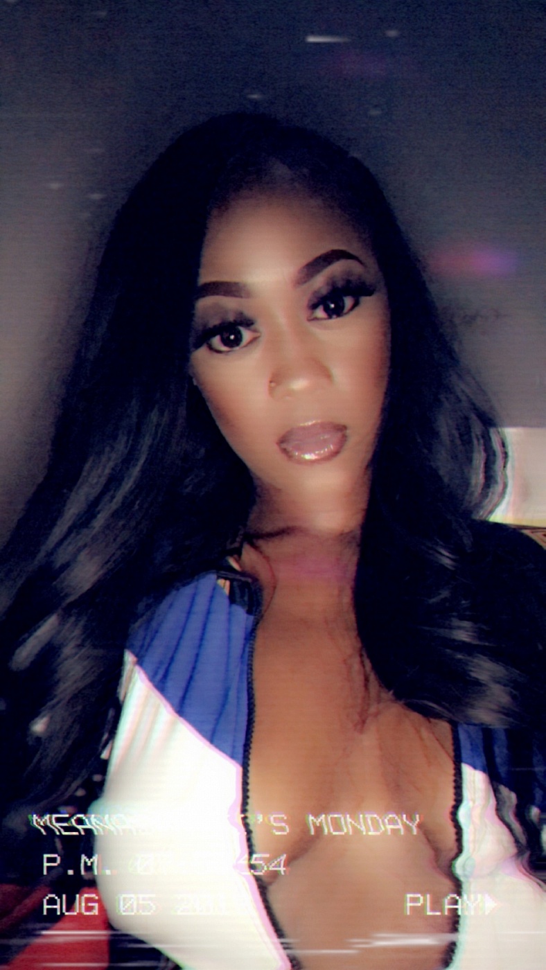 Petite Brownskin Beauty