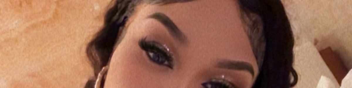 Honeyyylove’s Cover Photo