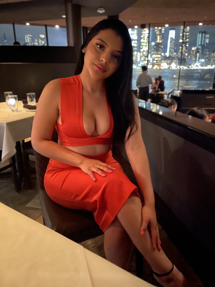 Sophia 1Hundred