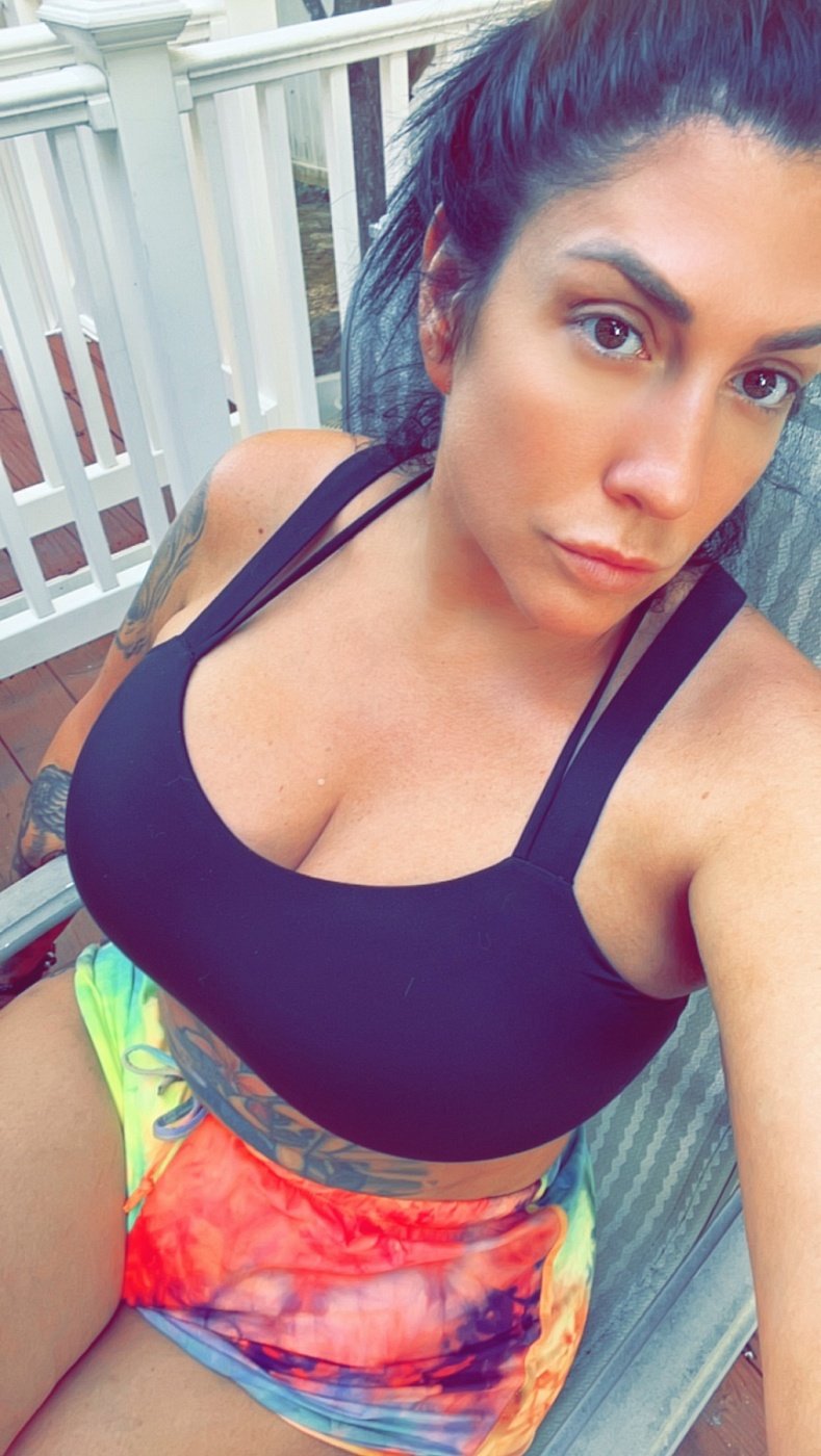 kelli staxxx ️ Curvy Long-Haired Escort in Washington, DC | Slixa