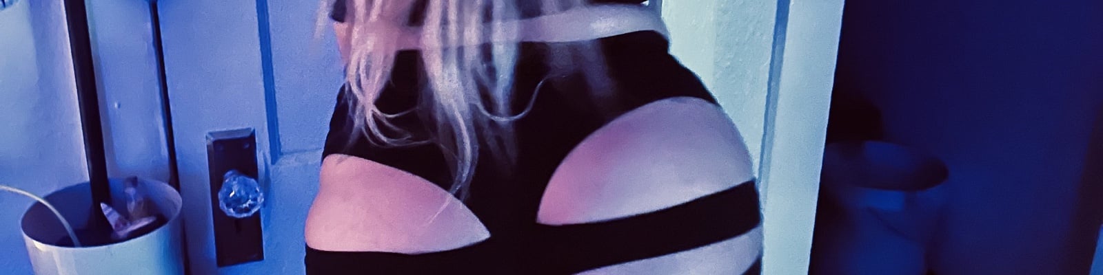 Chanelbunni1’s Cover Photo