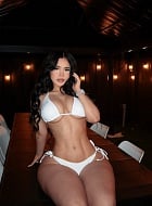 Escort Gena Paradise