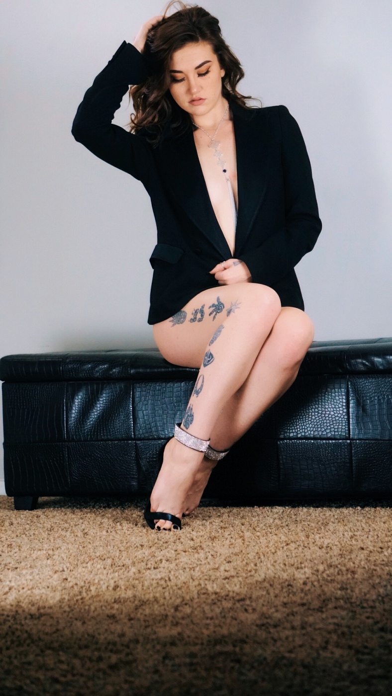 Kat Monroe